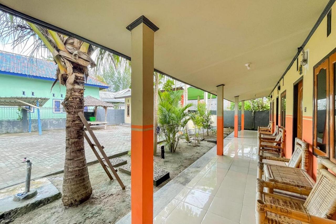 Ekas Beach Guesthouse Mitra Reddoorz Zewnętrze zdjęcie